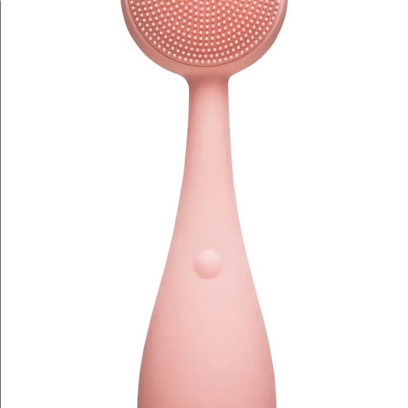 PMD Clean Smart Facial Cleansing Device - Picture 3 of 4